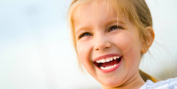 Необходимо ли лечение молочных зубов — рекомендации детских стоматологов